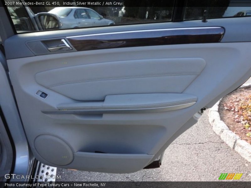 Iridium Silver Metallic / Ash Grey 2007 Mercedes-Benz GL 450