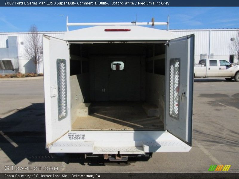 Oxford White / Medium Flint Grey 2007 Ford E Series Van E350 Super Duty Commercial Utility