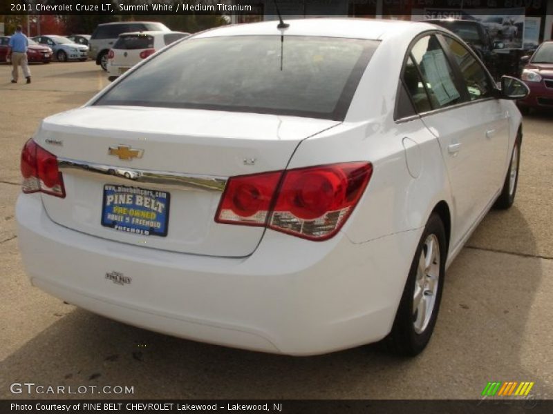 Summit White / Medium Titanium 2011 Chevrolet Cruze LT