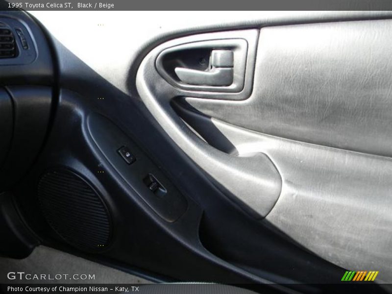 Black / Beige 1995 Toyota Celica ST