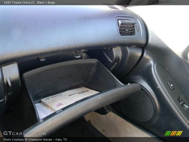 Black / Beige 1995 Toyota Celica ST