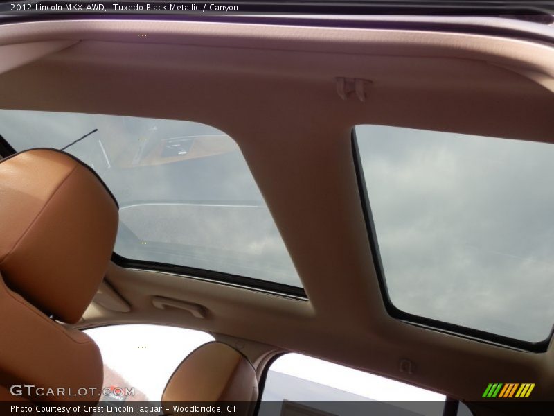 Sunroof of 2012 MKX AWD