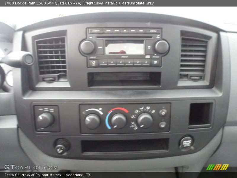 Bright Silver Metallic / Medium Slate Gray 2008 Dodge Ram 1500 SXT Quad Cab 4x4