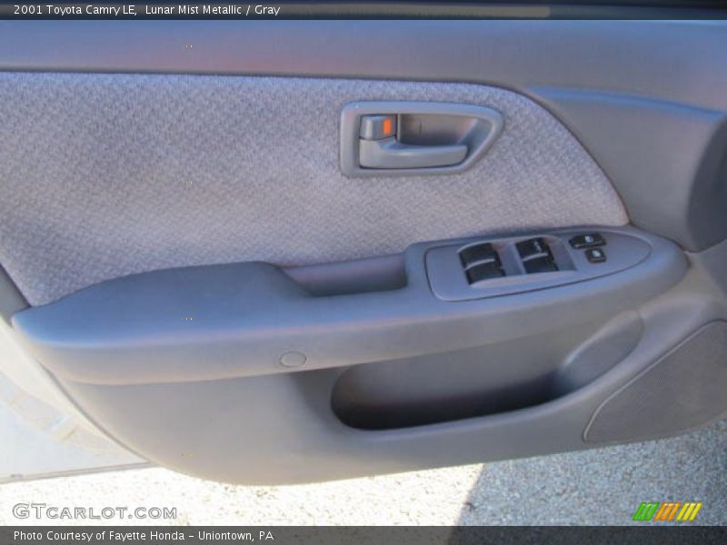 Lunar Mist Metallic / Gray 2001 Toyota Camry LE