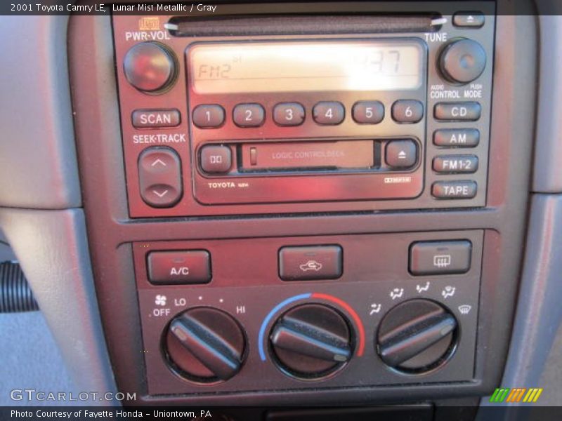 Lunar Mist Metallic / Gray 2001 Toyota Camry LE
