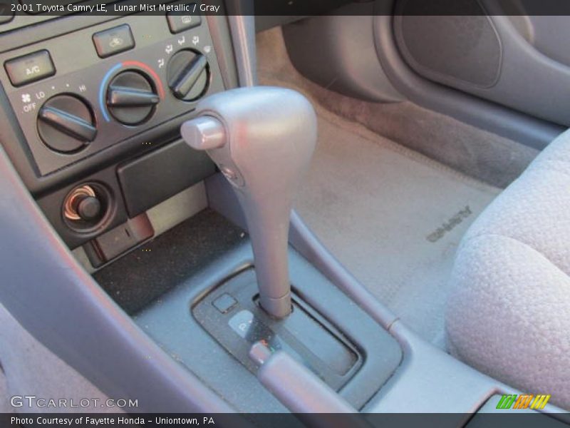 Lunar Mist Metallic / Gray 2001 Toyota Camry LE
