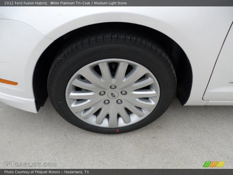 White Platinum Tri-Coat / Medium Light Stone 2012 Ford Fusion Hybrid