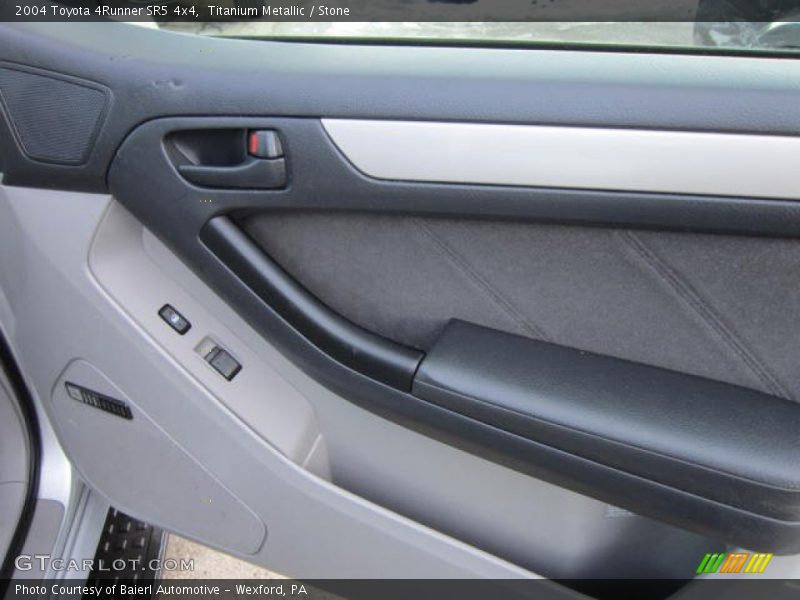 Titanium Metallic / Stone 2004 Toyota 4Runner SR5 4x4