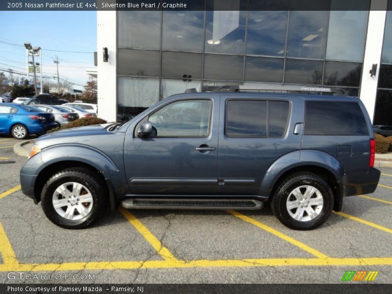 Silverton Blue Pearl / Graphite 2005 Nissan Pathfinder LE 4x4