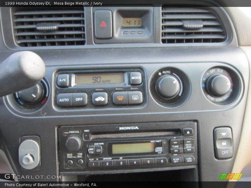 Mesa Beige Metallic / Ivory 1999 Honda Odyssey EX