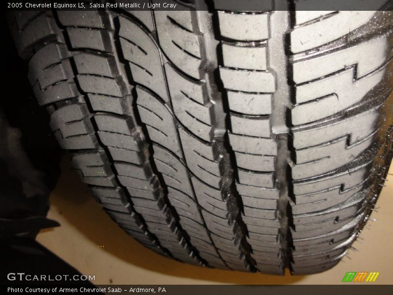 Salsa Red Metallic / Light Gray 2005 Chevrolet Equinox LS