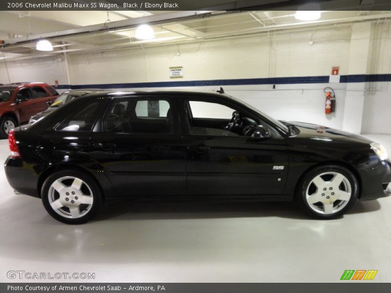  2006 Malibu Maxx SS Wagon Black