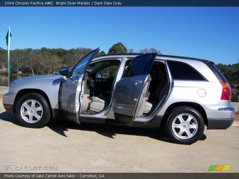 Bright Silver Metallic / Dark Slate Gray 2004 Chrysler Pacifica AWD