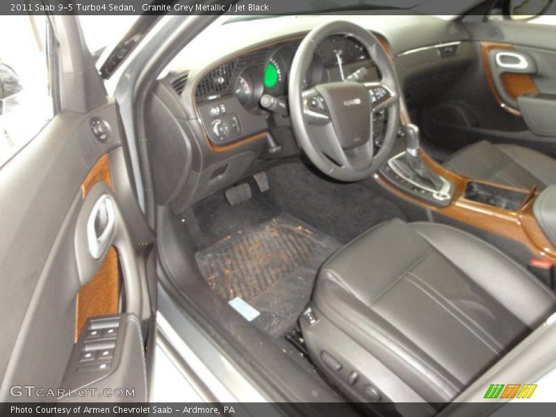  2011 9-5 Turbo4 Sedan Jet Black Interior