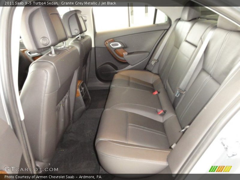  2011 9-5 Turbo4 Sedan Jet Black Interior