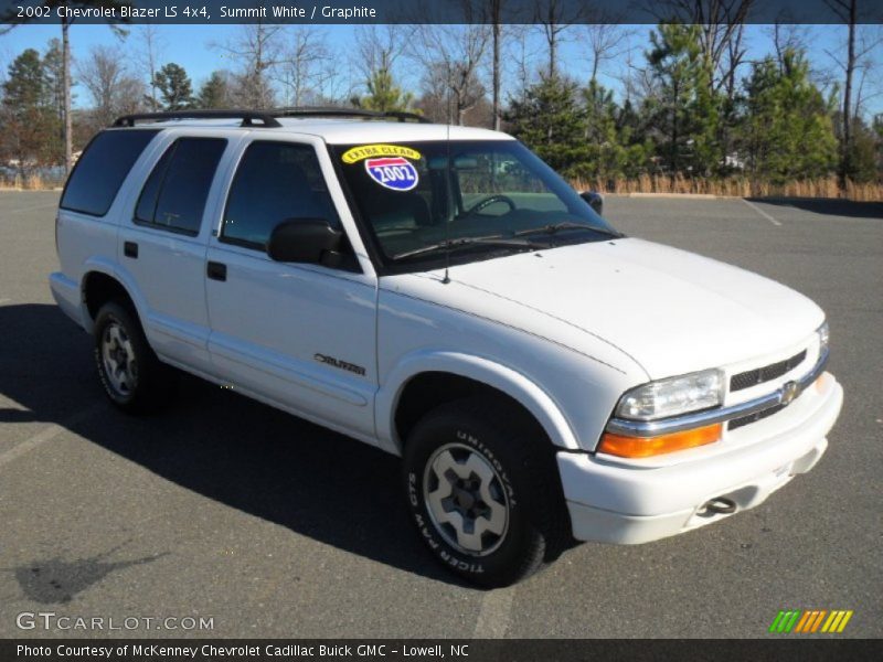 Summit White / Graphite 2002 Chevrolet Blazer LS 4x4