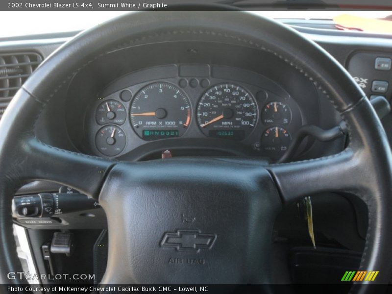 Summit White / Graphite 2002 Chevrolet Blazer LS 4x4