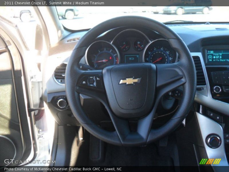Summit White / Medium Titanium 2011 Chevrolet Cruze LT