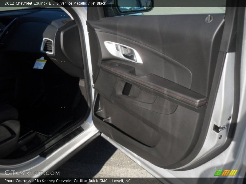 Silver Ice Metallic / Jet Black 2012 Chevrolet Equinox LT