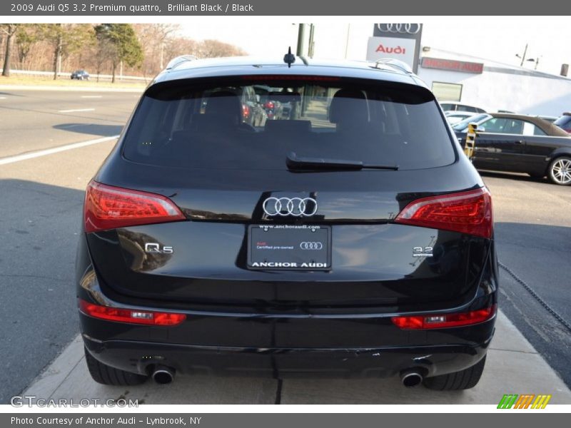Brilliant Black / Black 2009 Audi Q5 3.2 Premium quattro