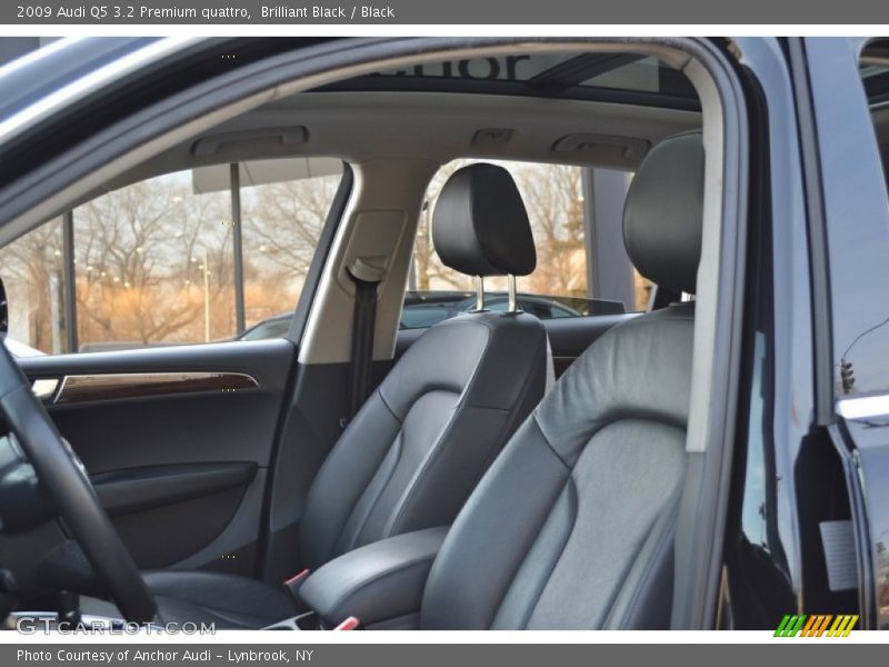Brilliant Black / Black 2009 Audi Q5 3.2 Premium quattro