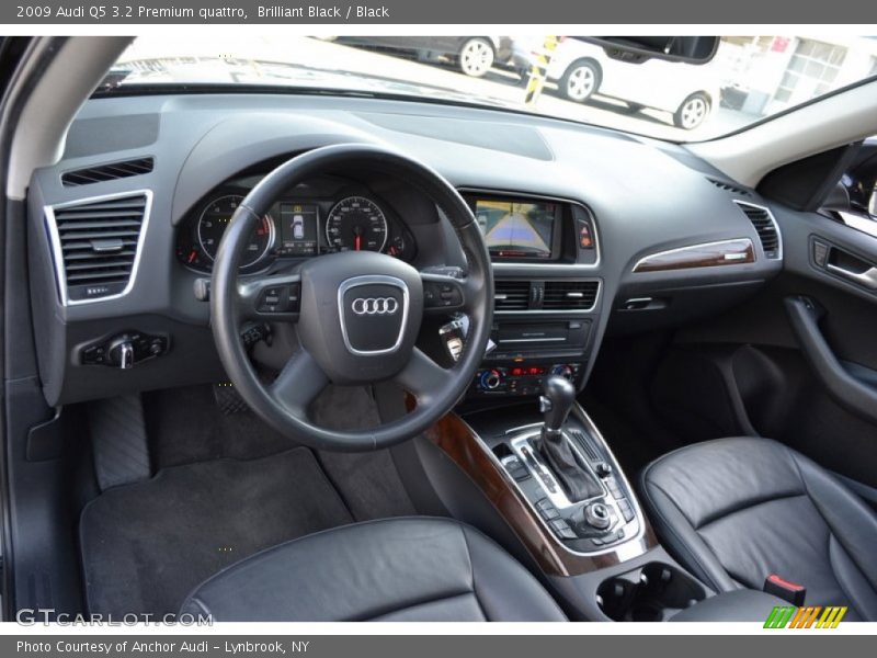 Brilliant Black / Black 2009 Audi Q5 3.2 Premium quattro