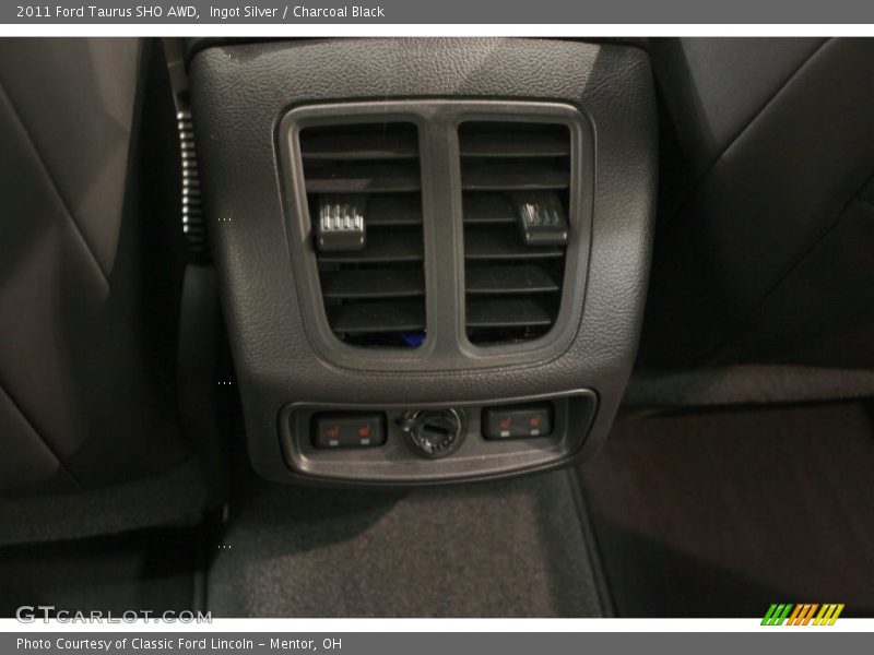 Ingot Silver / Charcoal Black 2011 Ford Taurus SHO AWD