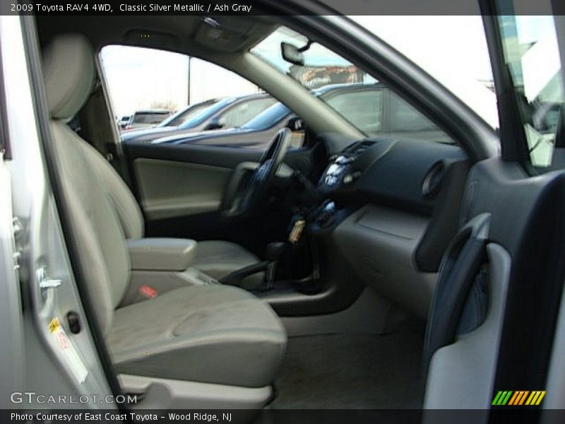 Classic Silver Metallic / Ash Gray 2009 Toyota RAV4 4WD