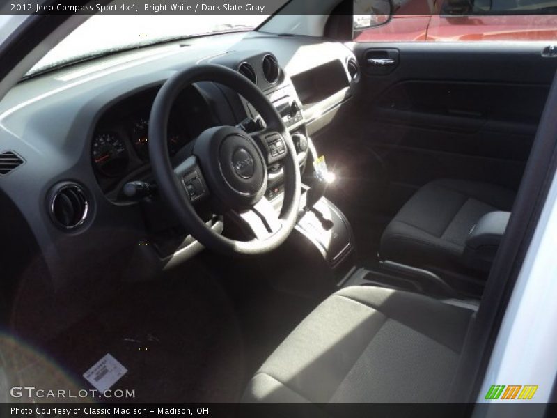 Bright White / Dark Slate Gray 2012 Jeep Compass Sport 4x4