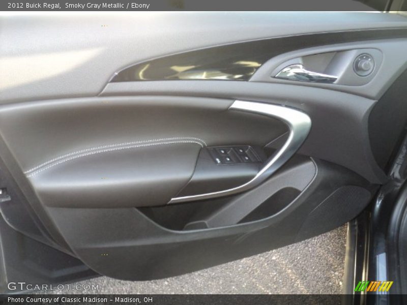 Smoky Gray Metallic / Ebony 2012 Buick Regal
