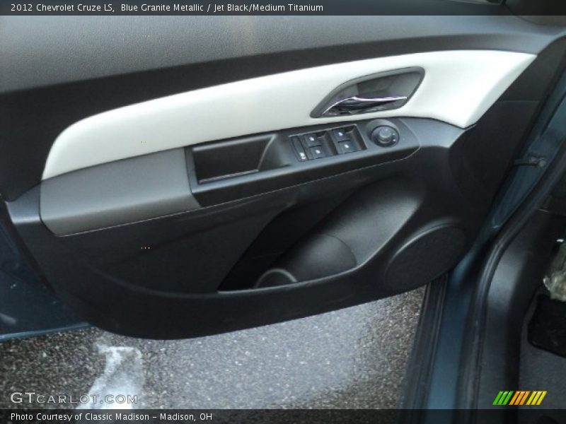 Blue Granite Metallic / Jet Black/Medium Titanium 2012 Chevrolet Cruze LS