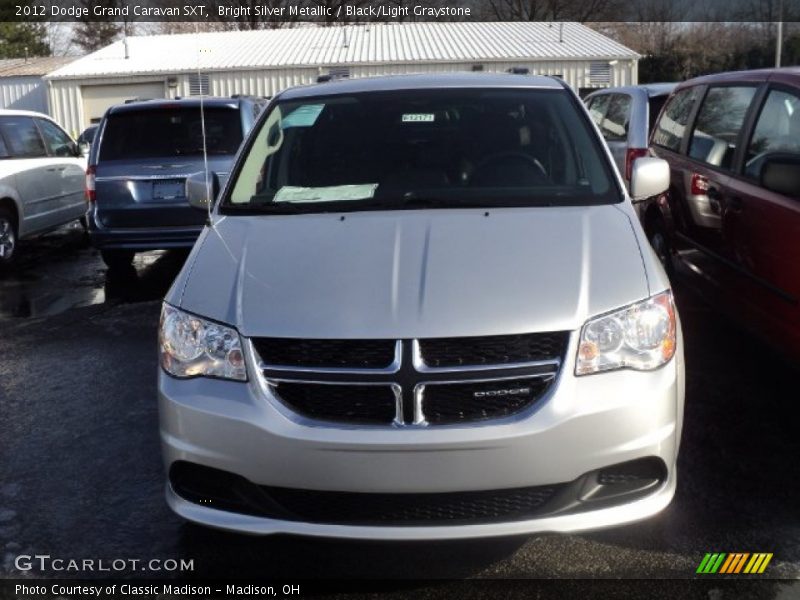 Bright Silver Metallic / Black/Light Graystone 2012 Dodge Grand Caravan SXT