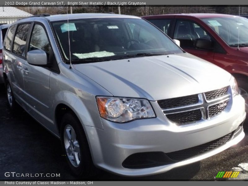 Bright Silver Metallic / Black/Light Graystone 2012 Dodge Grand Caravan SXT