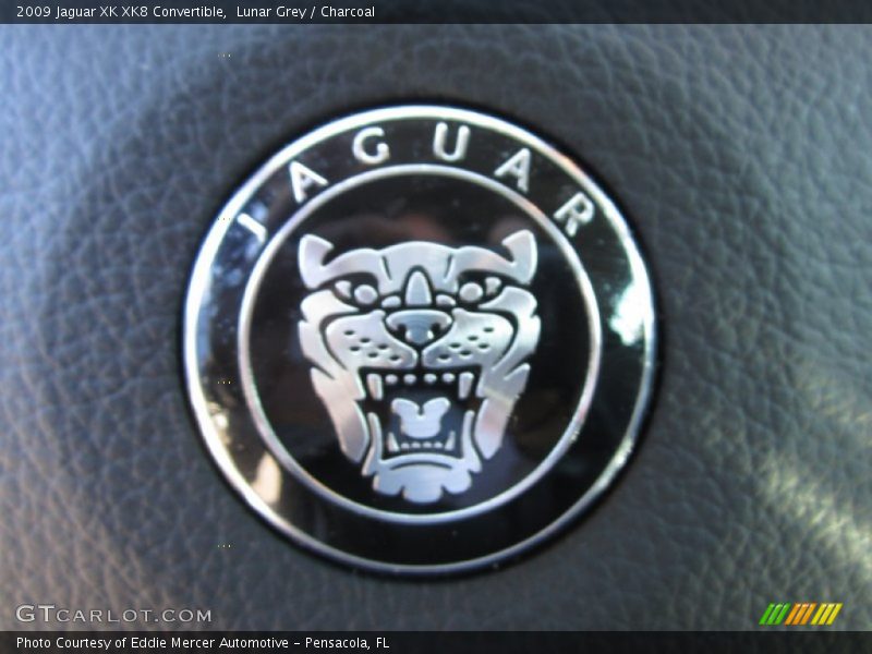  2009 XK XK8 Convertible Logo