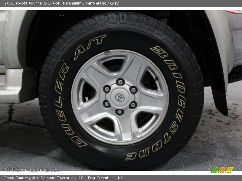 Millennium Silver Metallic / Gray 2001 Toyota 4Runner SR5 4x4