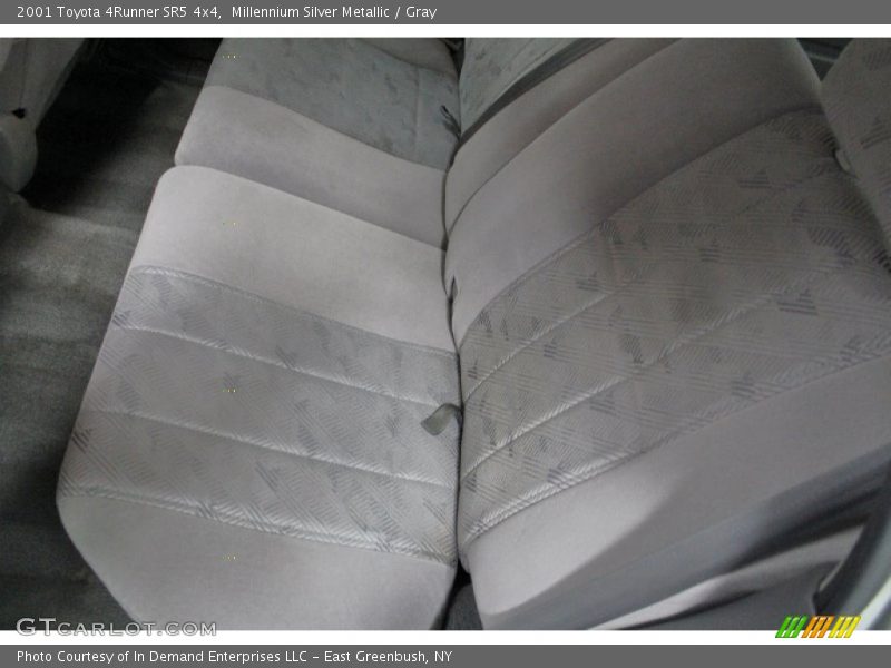 Millennium Silver Metallic / Gray 2001 Toyota 4Runner SR5 4x4