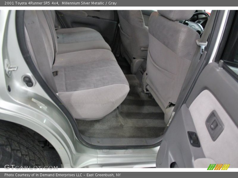 Millennium Silver Metallic / Gray 2001 Toyota 4Runner SR5 4x4