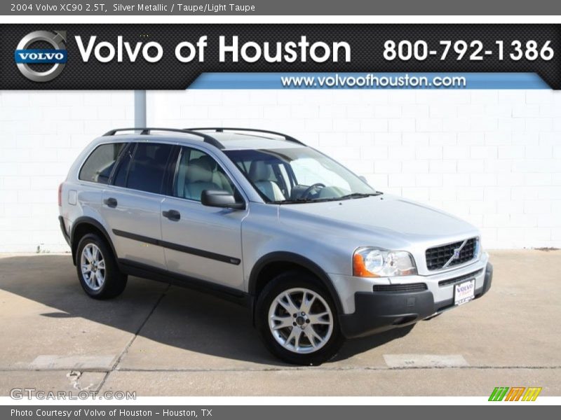 Silver Metallic / Taupe/Light Taupe 2004 Volvo XC90 2.5T