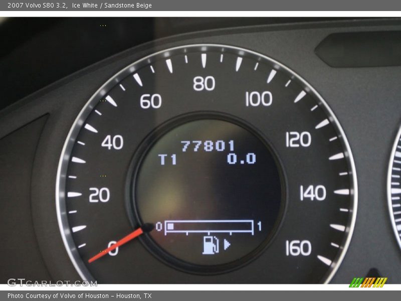 Ice White / Sandstone Beige 2007 Volvo S80 3.2