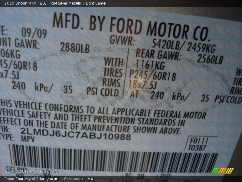 Ingot Silver Metallic / Light Camel 2010 Lincoln MKX FWD