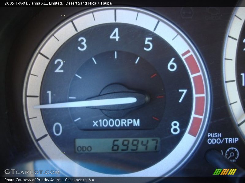 Desert Sand Mica / Taupe 2005 Toyota Sienna XLE Limited