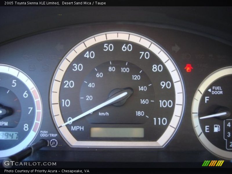 Desert Sand Mica / Taupe 2005 Toyota Sienna XLE Limited