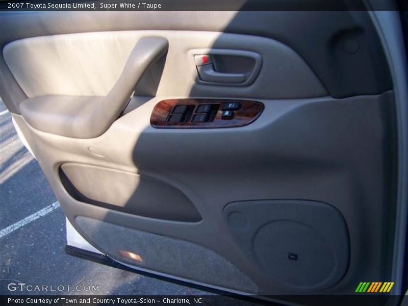 Super White / Taupe 2007 Toyota Sequoia Limited
