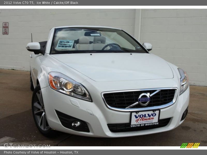 Ice White / Calcite/Off Black 2012 Volvo C70 T5