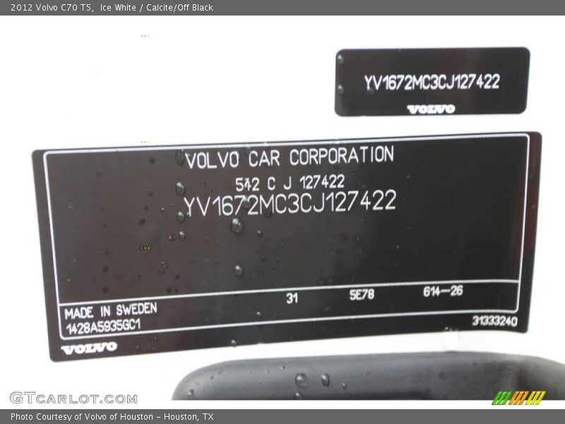 Ice White / Calcite/Off Black 2012 Volvo C70 T5