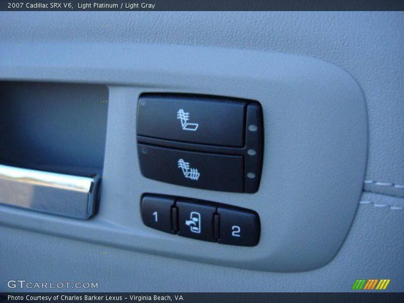 Light Platinum / Light Gray 2007 Cadillac SRX V6
