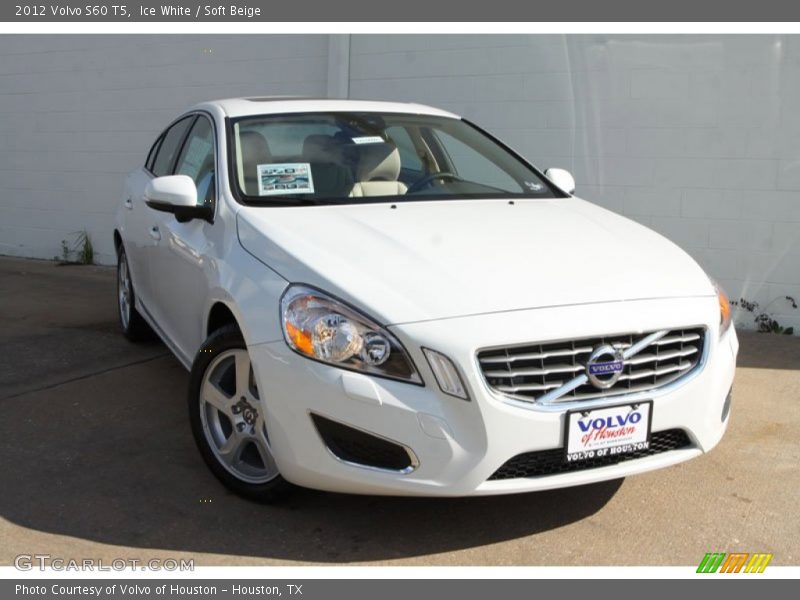 Ice White / Soft Beige 2012 Volvo S60 T5