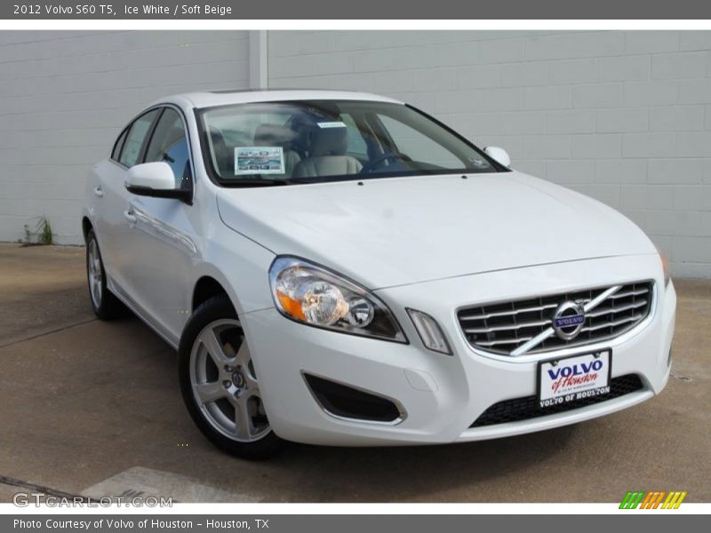 Ice White / Soft Beige 2012 Volvo S60 T5