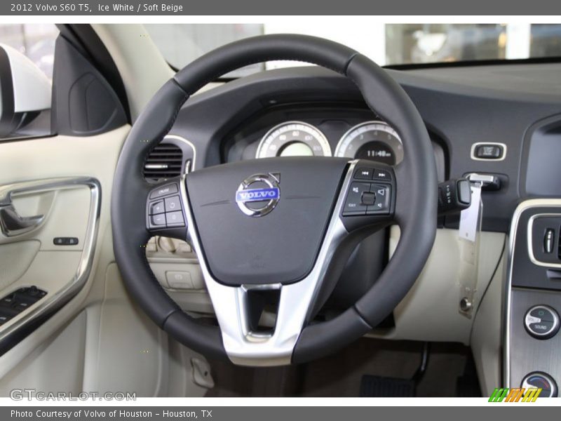Ice White / Soft Beige 2012 Volvo S60 T5