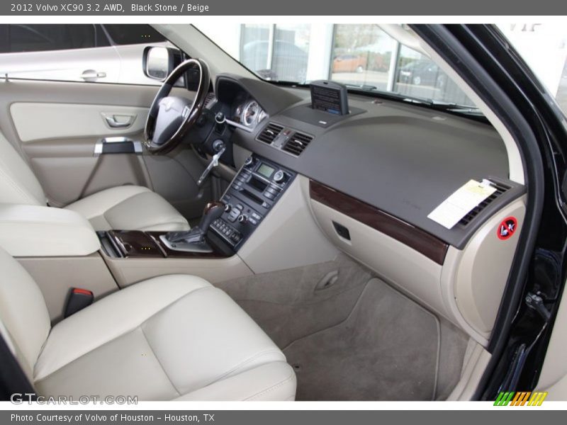  2012 XC90 3.2 AWD Beige Interior